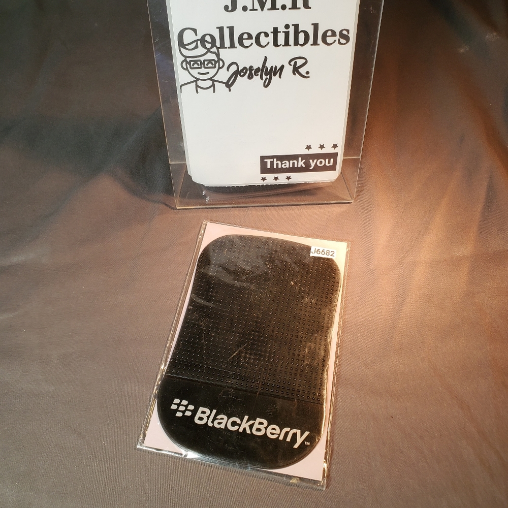 Blackberry Logo Jelly Cell Mate Car Dash Cell Phone Holder New Old Stock